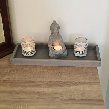 فندق مبيت وإفطار De Vliegende Vlinder *
